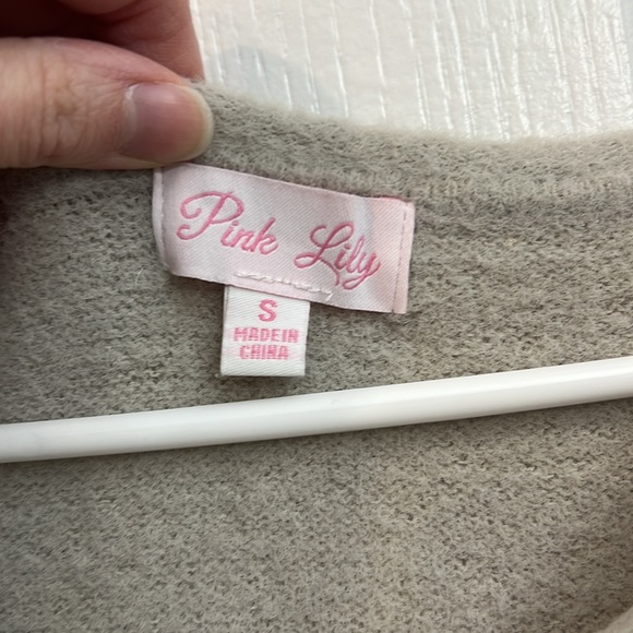 Pink Lily Griege super soft sweater - Picture 2 of 4